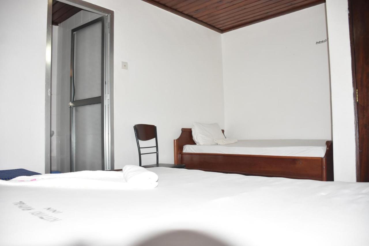 Kituri Royal Annex Bed and Breakfast Dar es Salaam Exteriör bild